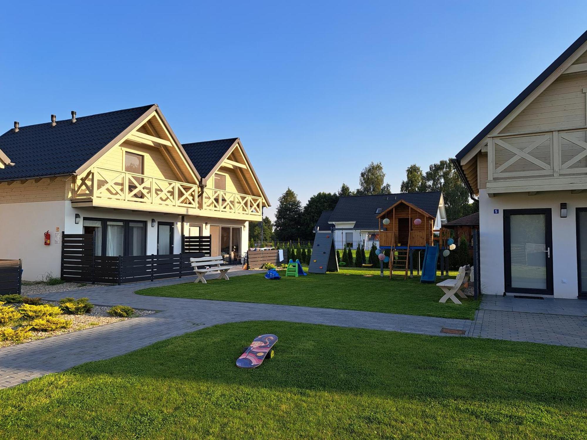 Jantarovnia Villa ภายนอก รูปภาพ